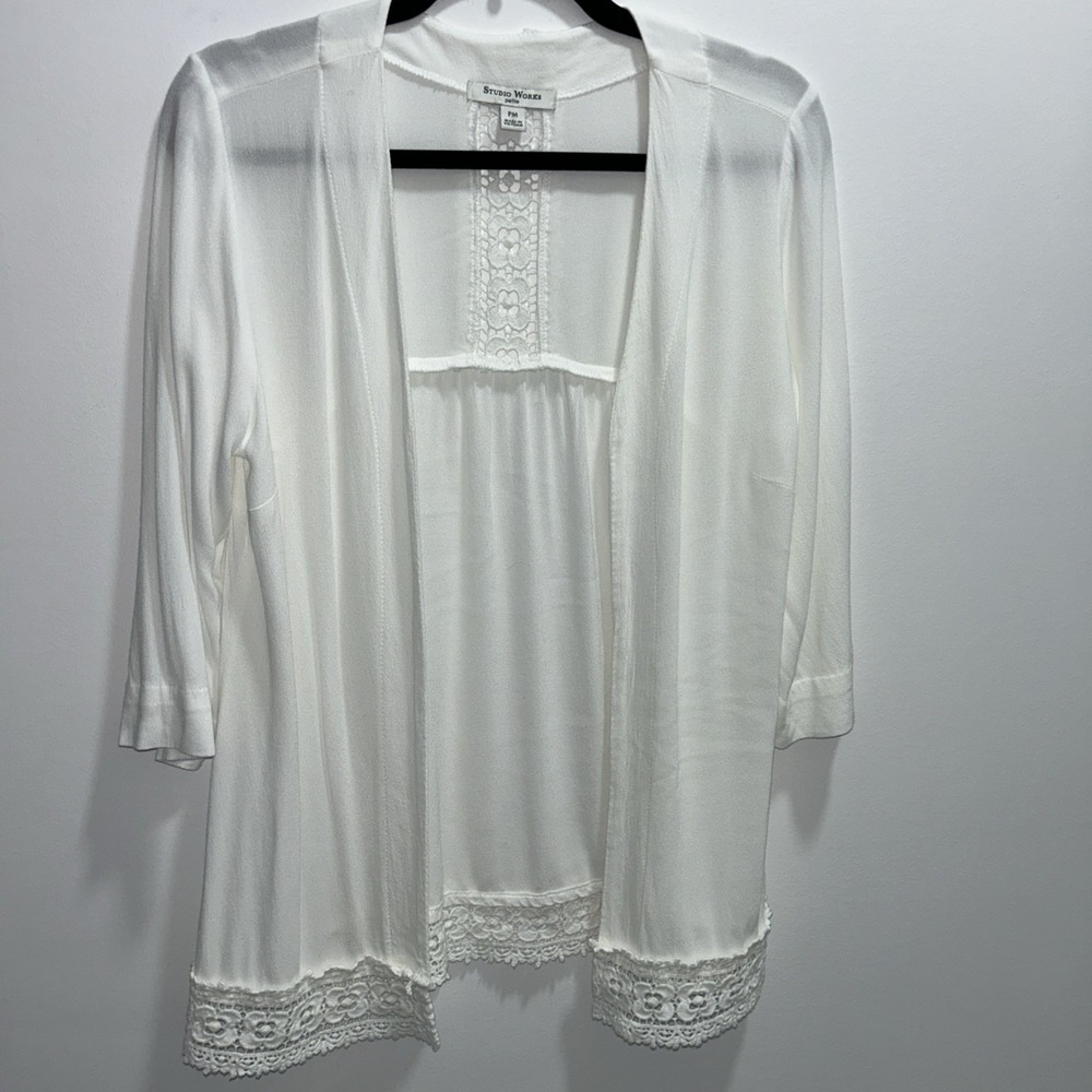 Studio Works Lace White Cardigan 3/4 Sleeves Size PM Lightweight‎ Open Cover-Up